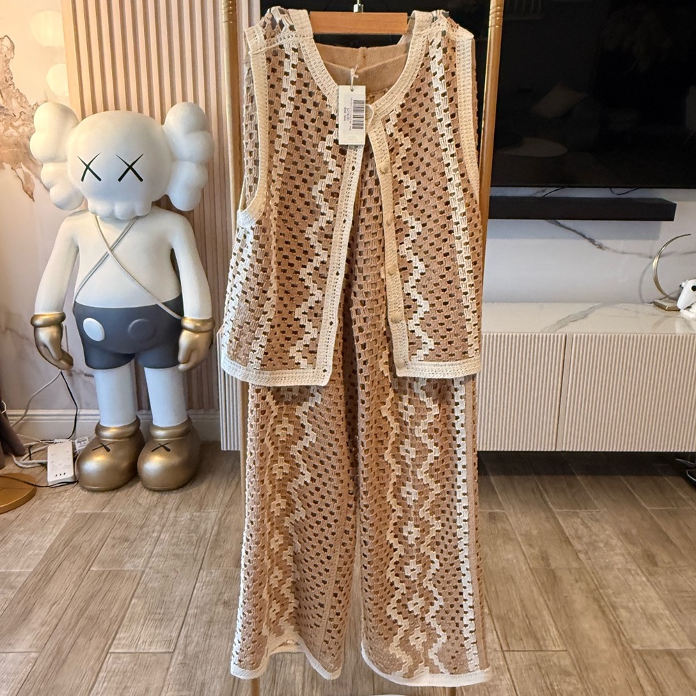 Oasis Crochet Knit Top in Beige and Cream